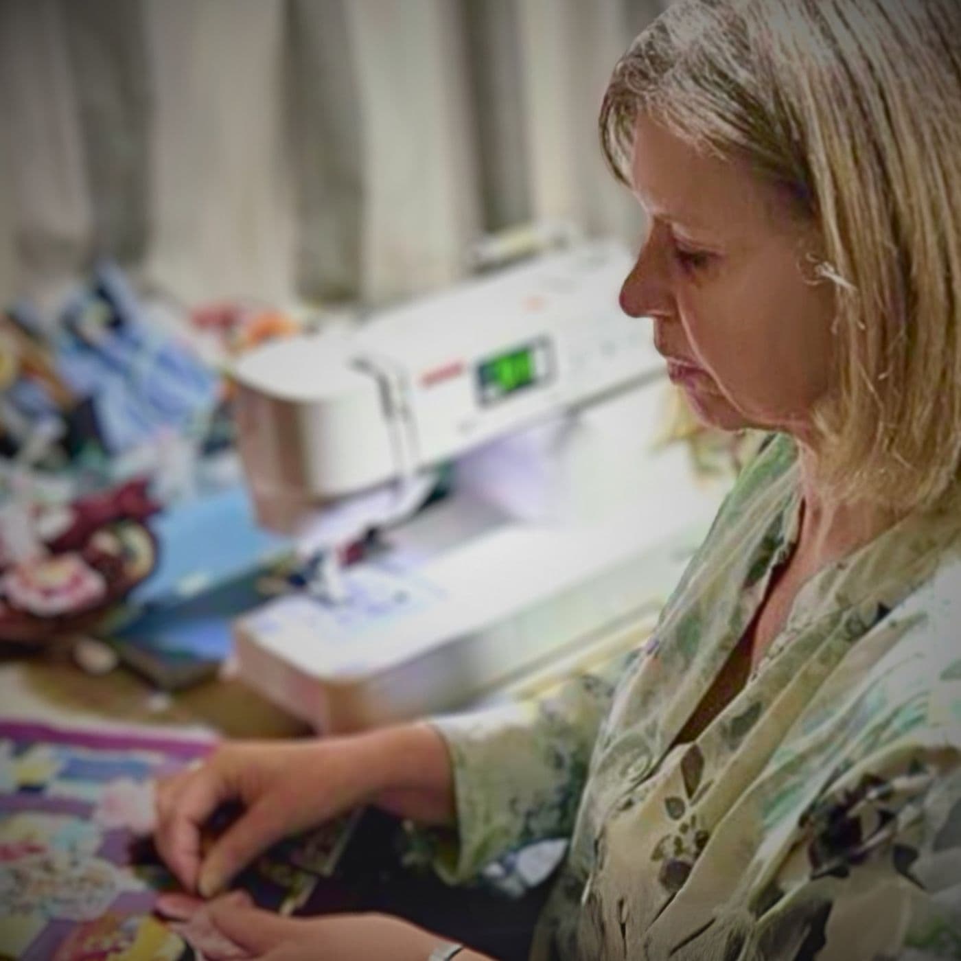 Lois Standish at work in her home studio.