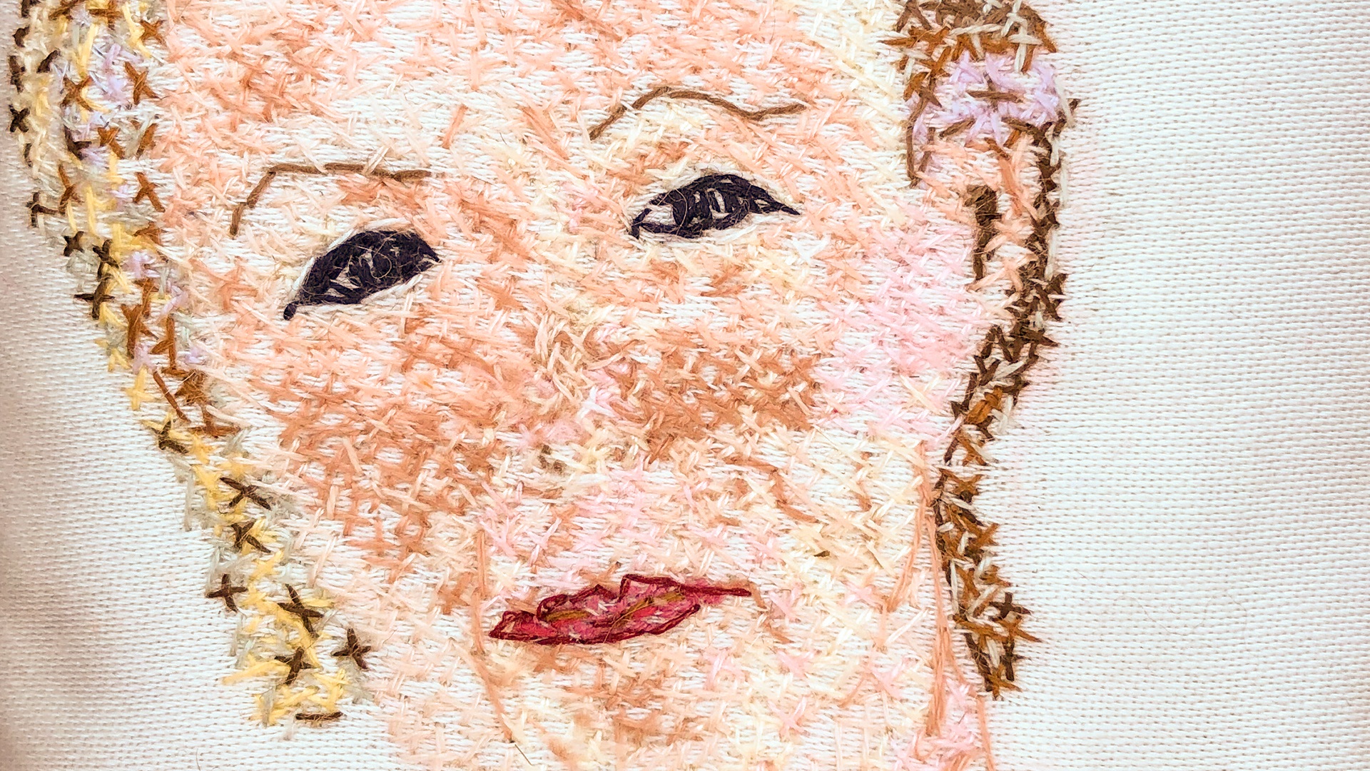 Elaine Skidmore, Lesley (detail), 2021. 14cm x 10cm (5.5” x 4”). Cross stitch. Linen, embroidery floss. 