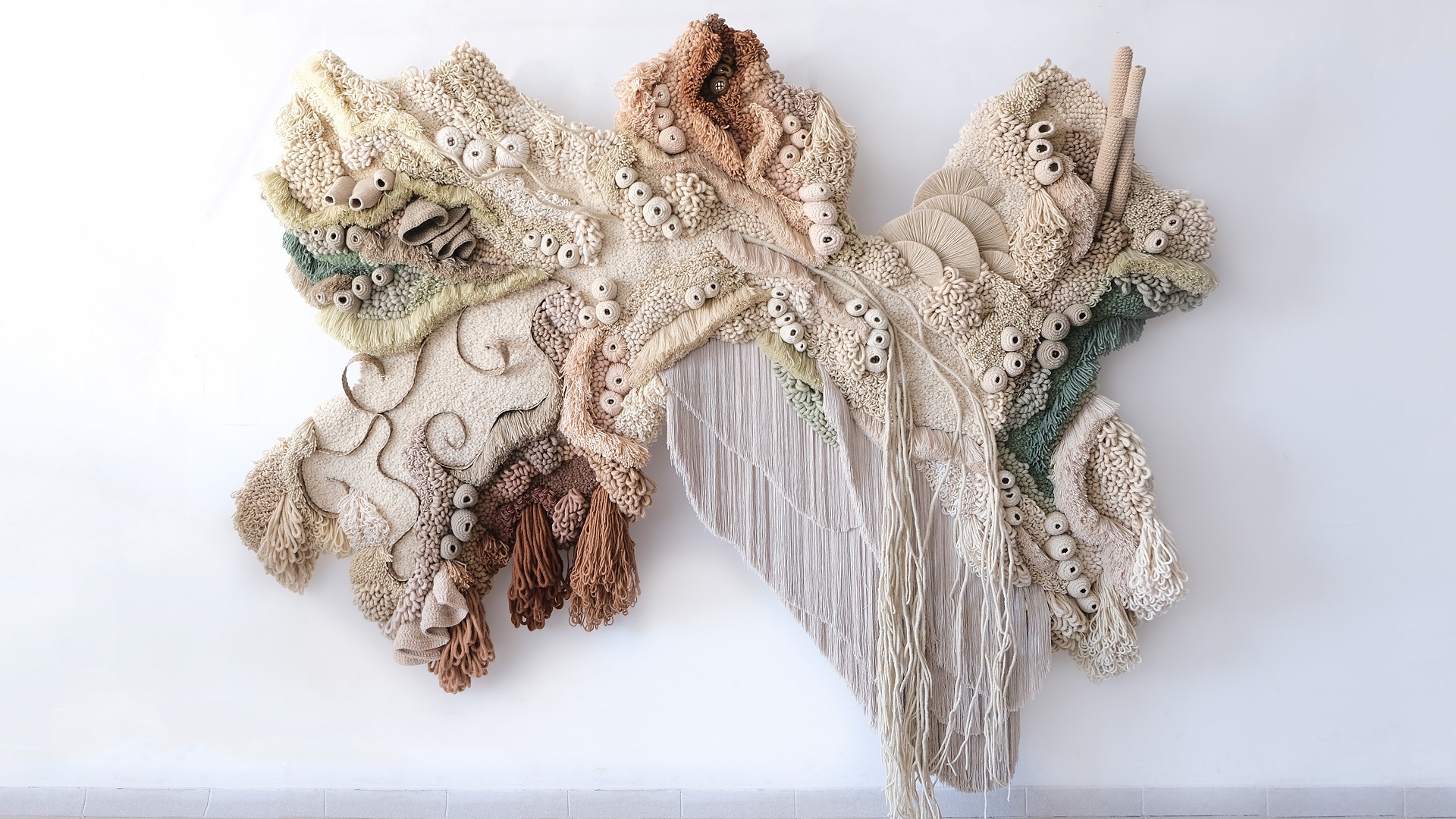 Vanessa Barragão, Nostalgia, 2020. 240cm x 185cm (8’ x 6’). Basketry, latch hook, crochet and other fibre techniques. 100 per cent recycled wool and esparto grass. 