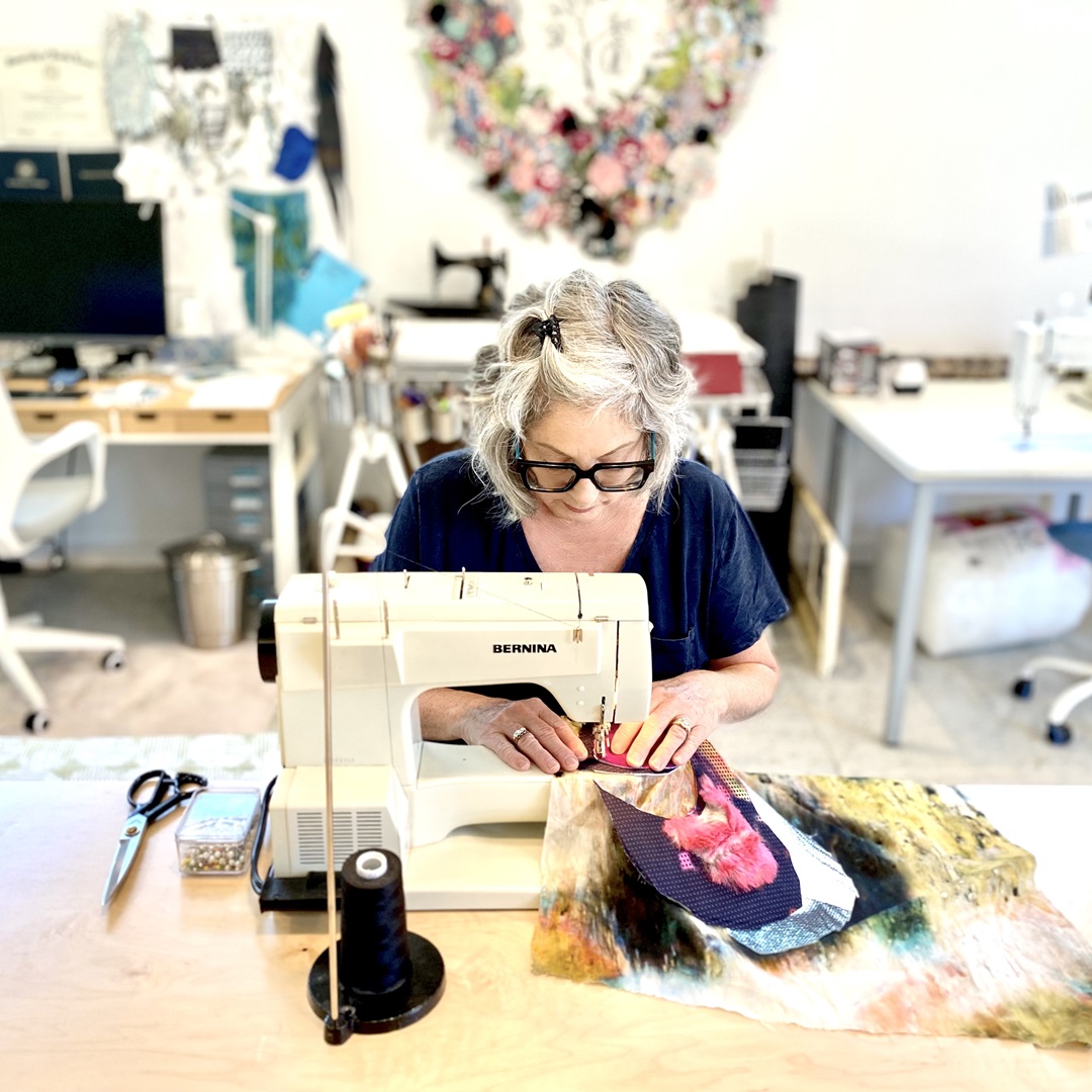 Leisa Rich working in her studio.