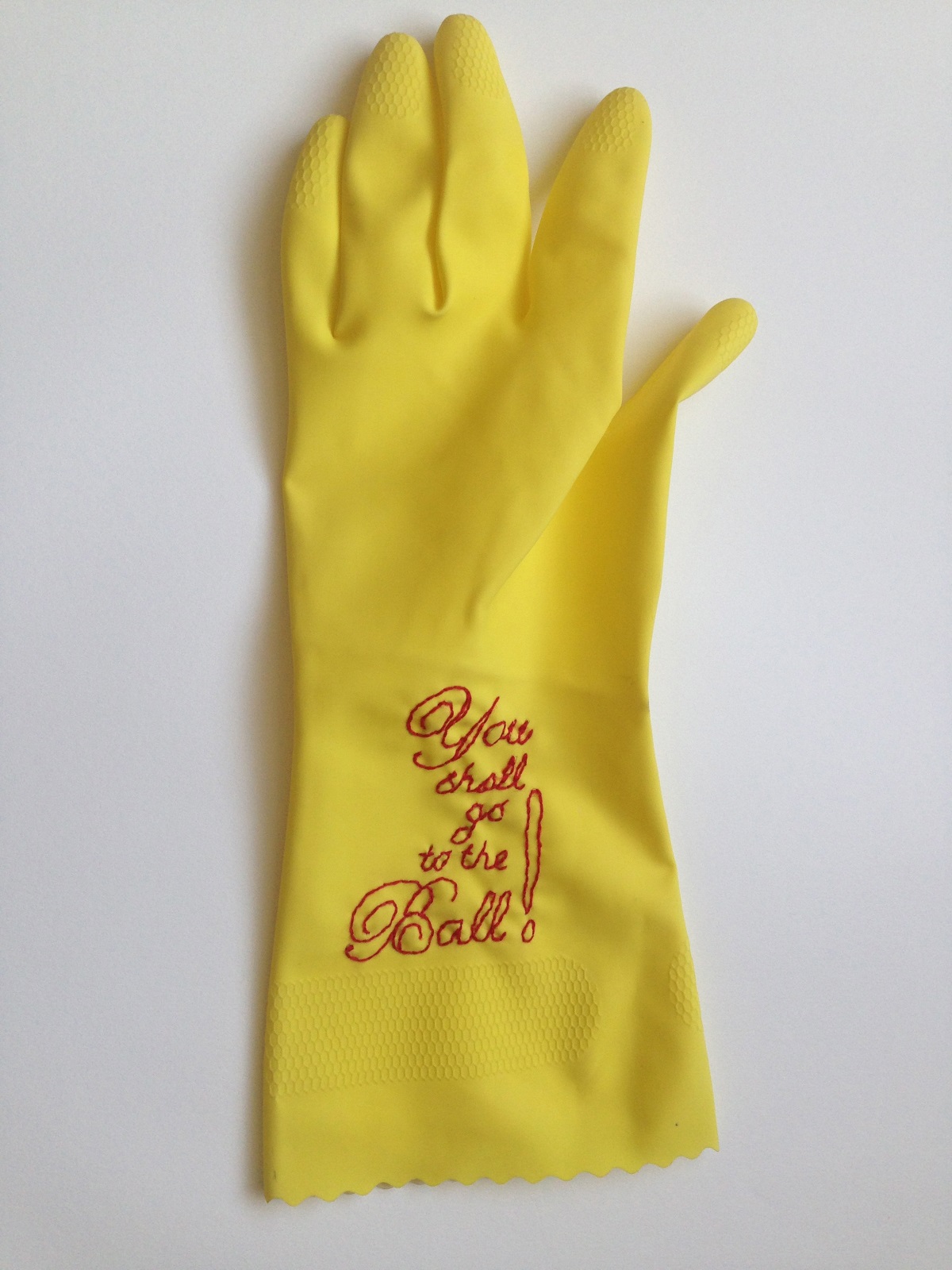 Vanessa Marr: You Shall go to the Ball!, 2014, 6 x 15 cm, Rubber glove embroidered with embroidery silk