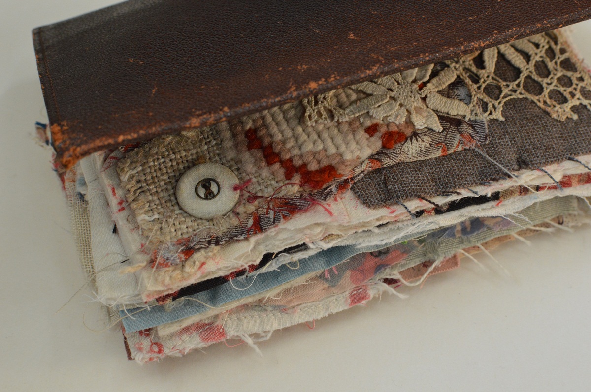 Mandy Pattullo: Fabric book pages 